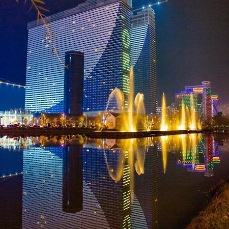 Batumi Orbi City Екстериор снимка